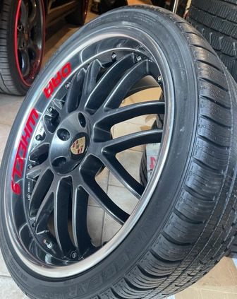 Porsche Cayenne cena 389000 przebieg: 19200, rok produkcji 2021 z Sławków małe 596